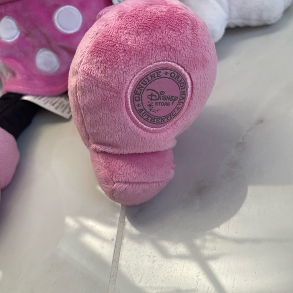 Minnie Mouse Plush – Pink - Picture 3 of 7